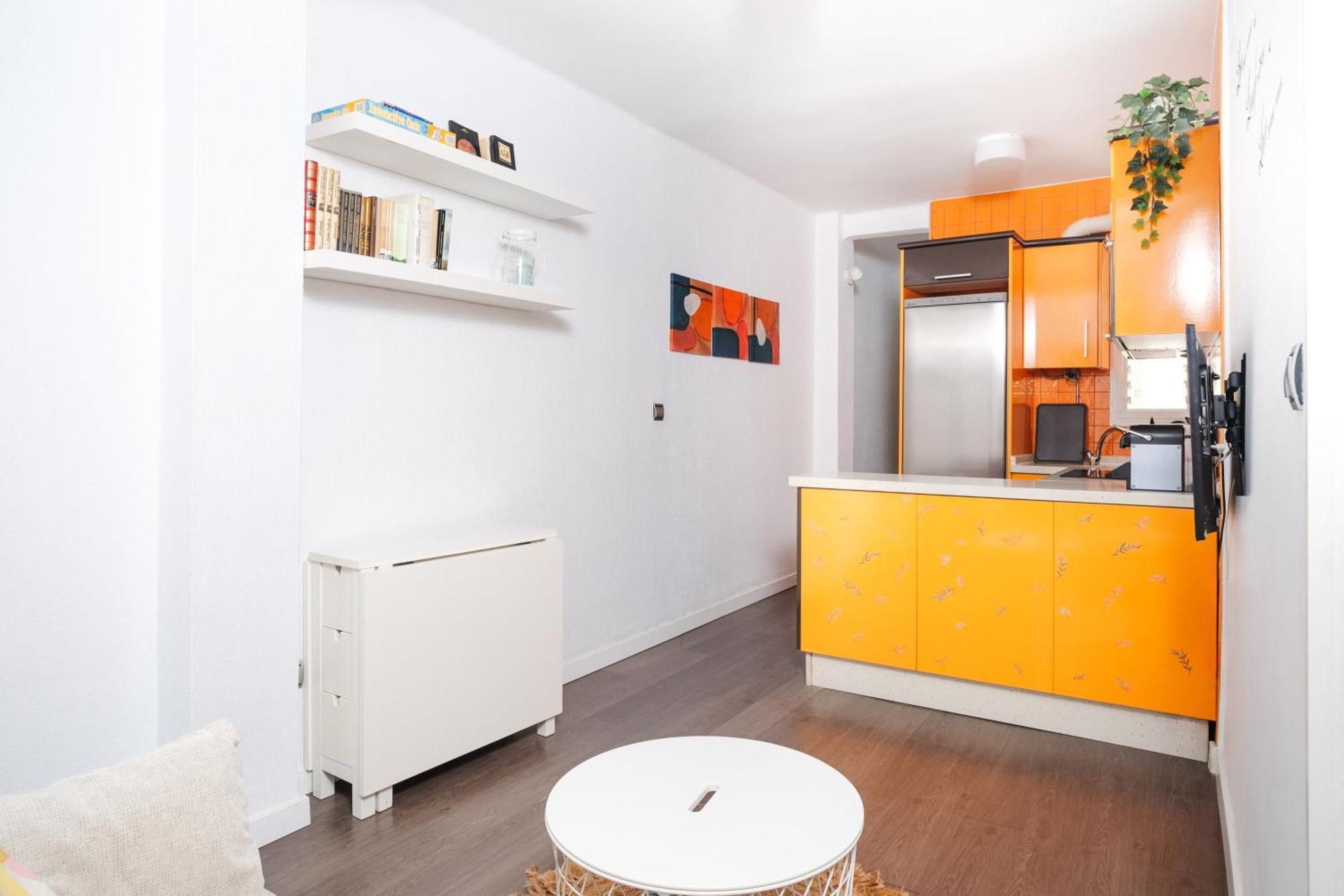 Acogedor Piso Con Balcon Apartment Seville Luaran gambar